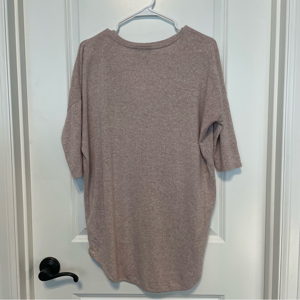 Tan Tunic - Picture 2 of 5